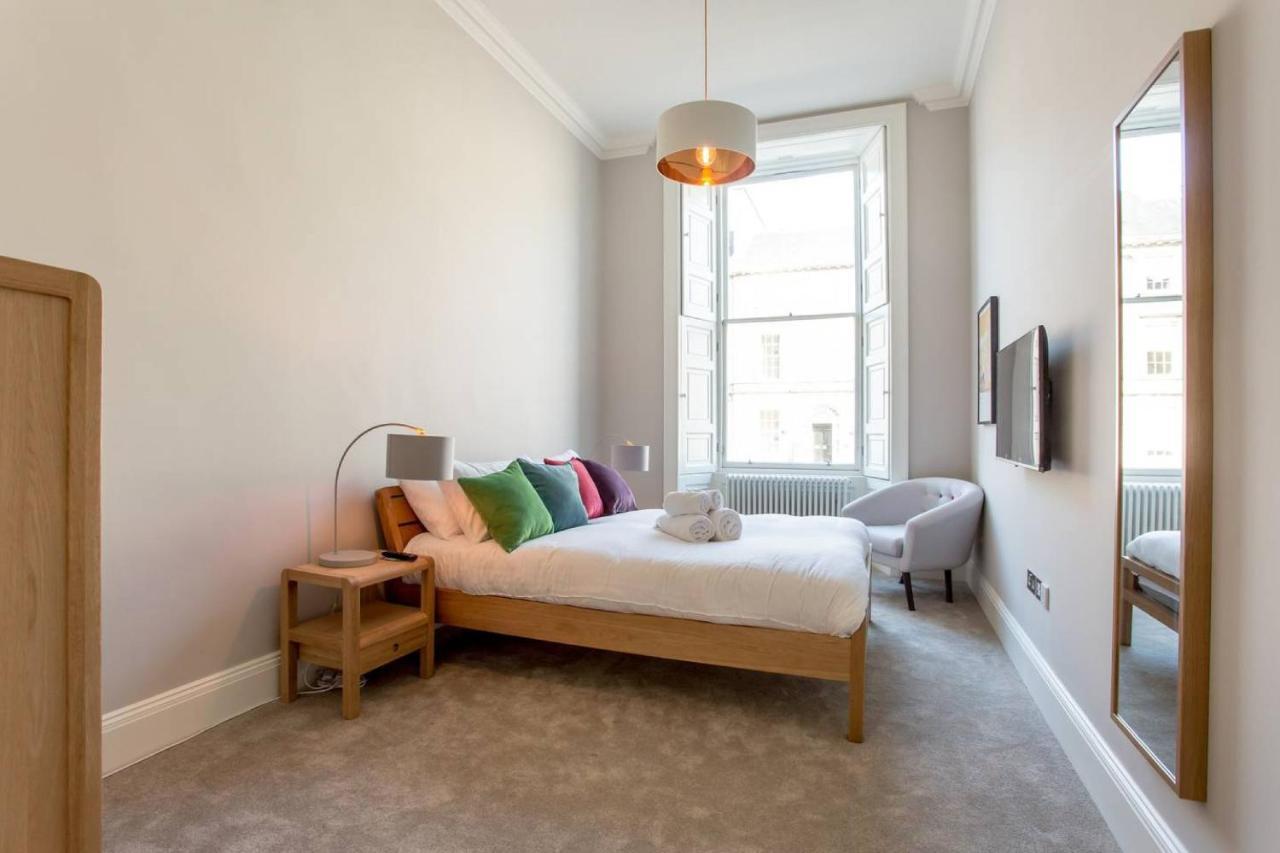 에든버러 Altido Stylish 1-Bed Flat In The Heart Of New Town 아파트 외부 사진